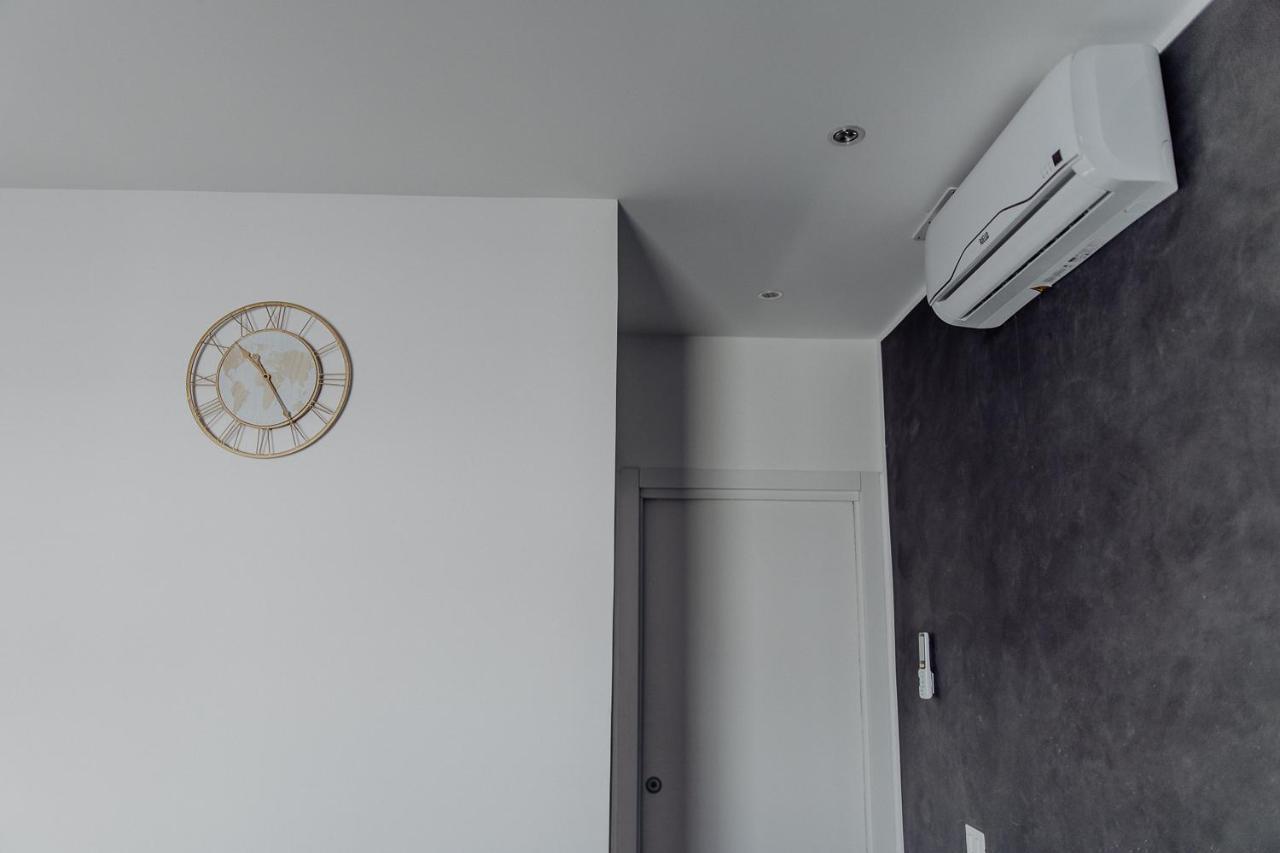 Fantasia House Apartment Монополи Екстериор снимка